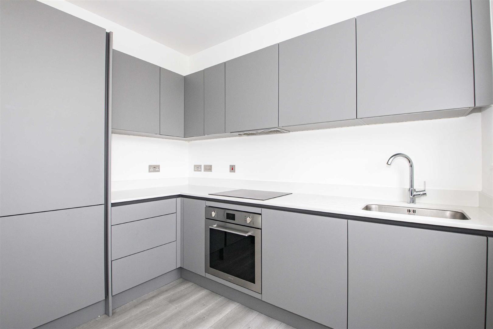2 Foxhunter Drive, Linford Wood, Milton Keynes
